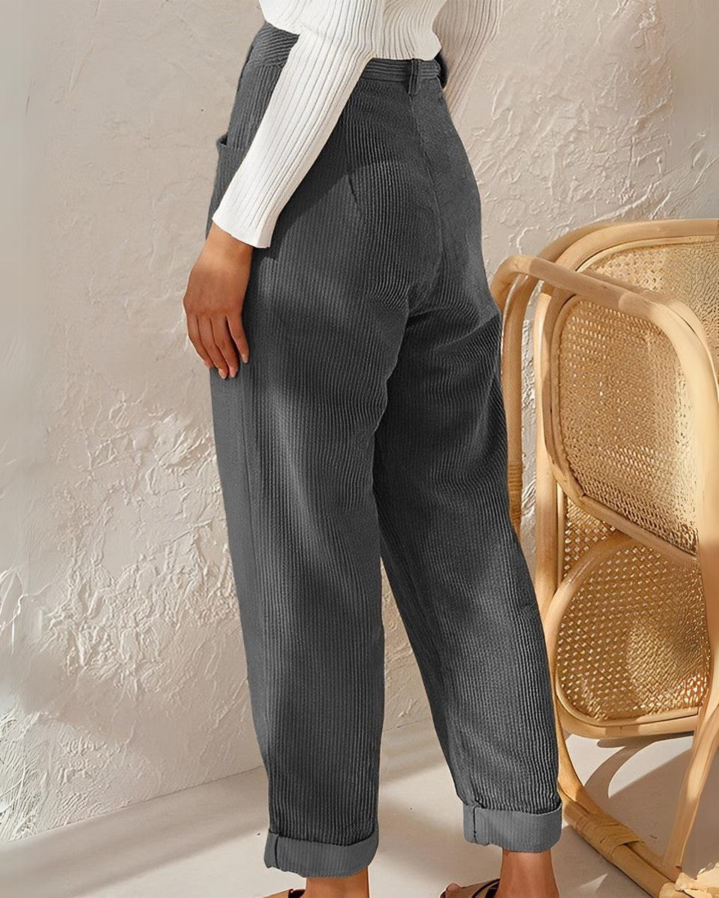 JENA - Stylish corduroy trousers