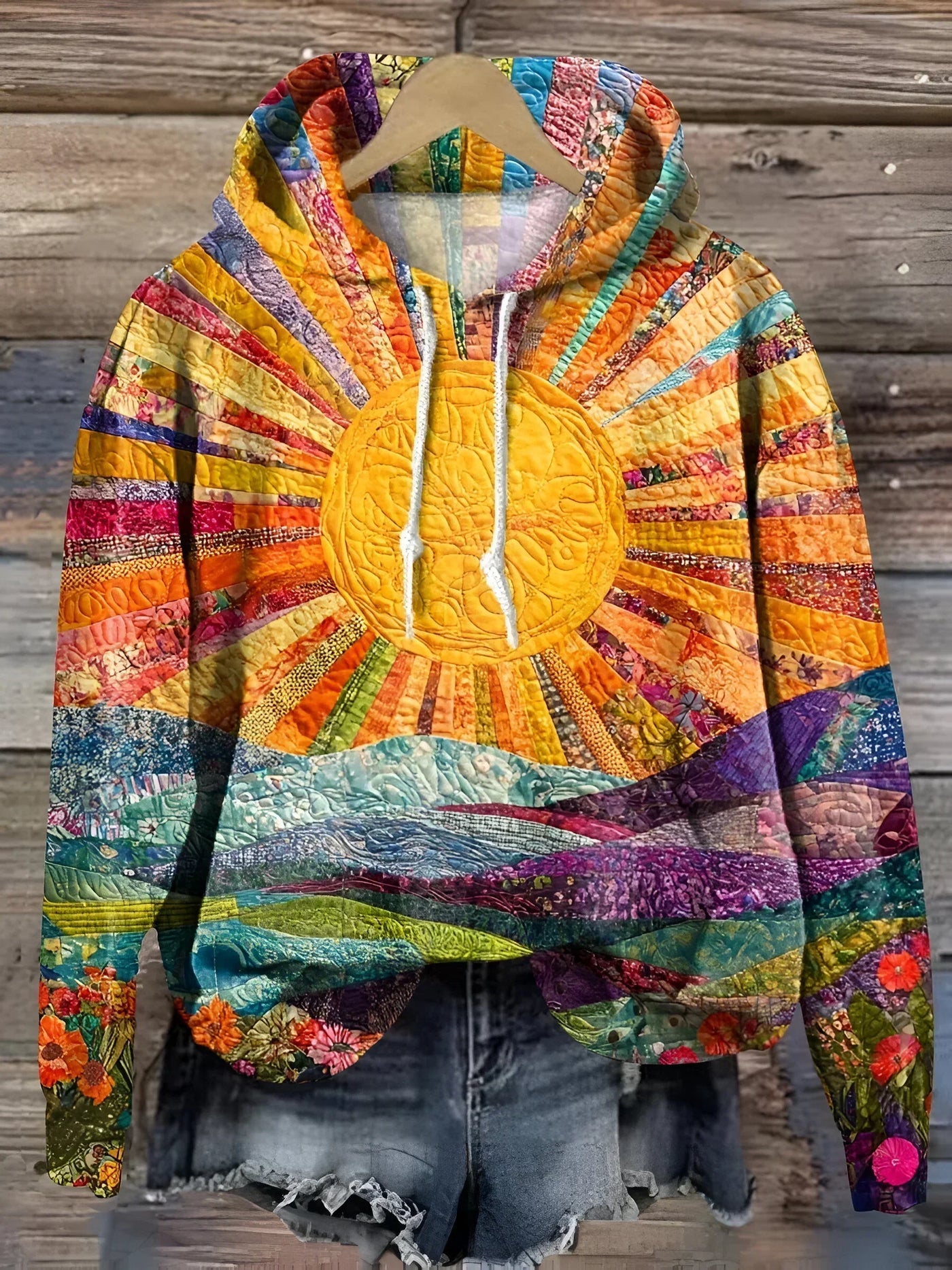 Judith | Hoodie with Sunrise Landscape